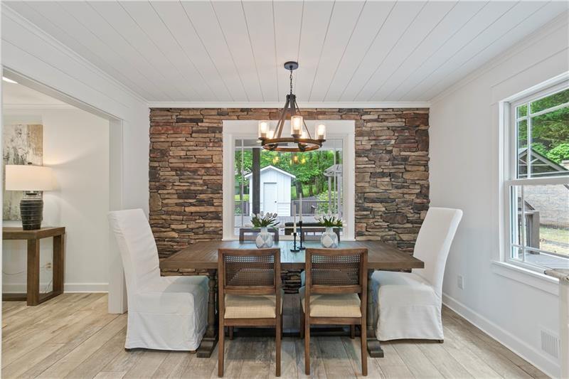 2100 Wood Court