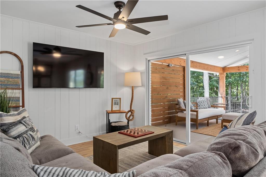 6160 Lake Lanier Heights Road