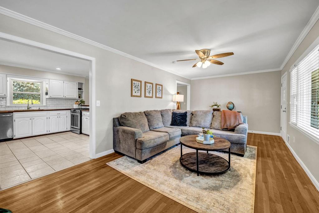 2396 Midvale Circle
