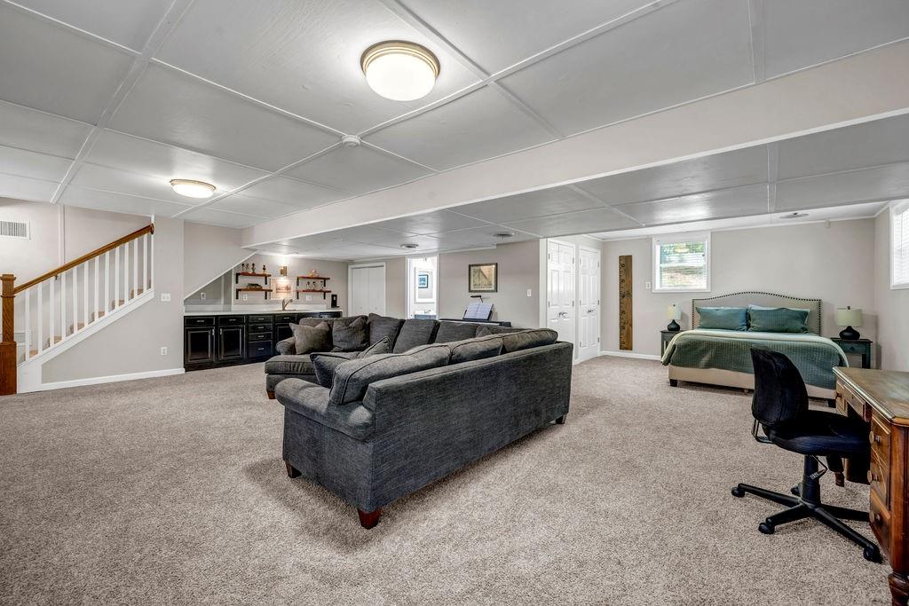 2396 Midvale Circle