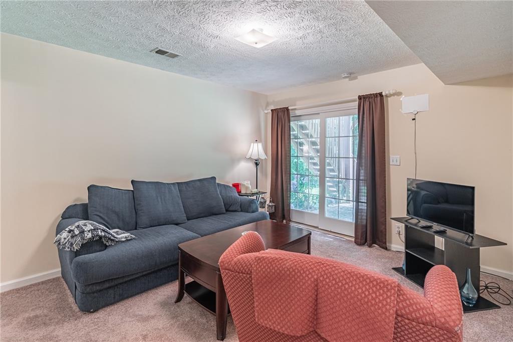 2325 Sailor Lane