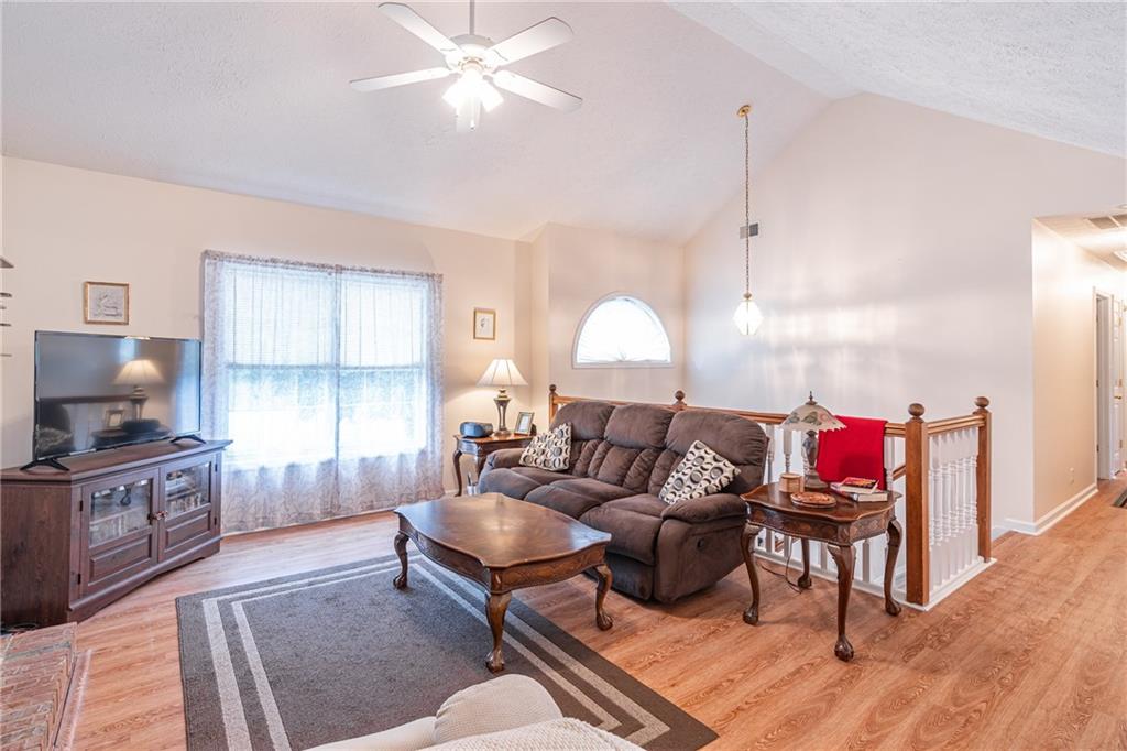 2325 Sailor Lane