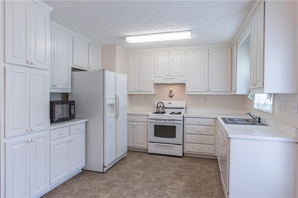 2325 Sailor Lane