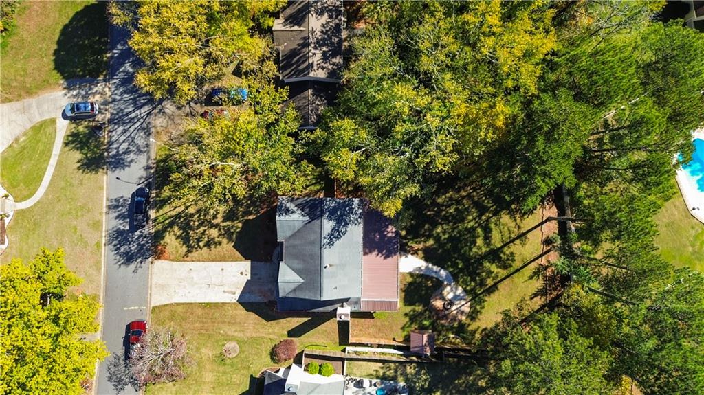 1361 Summit Lane NW