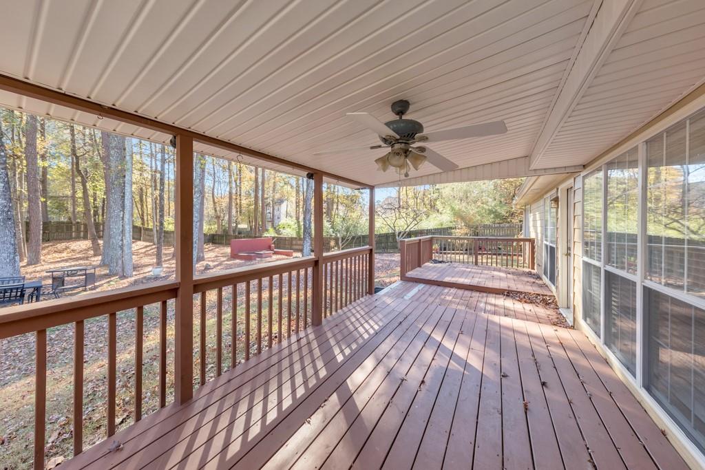 868 Ashley Crossing Lane