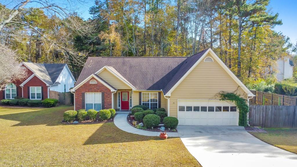 868 Ashley Crossing Lane