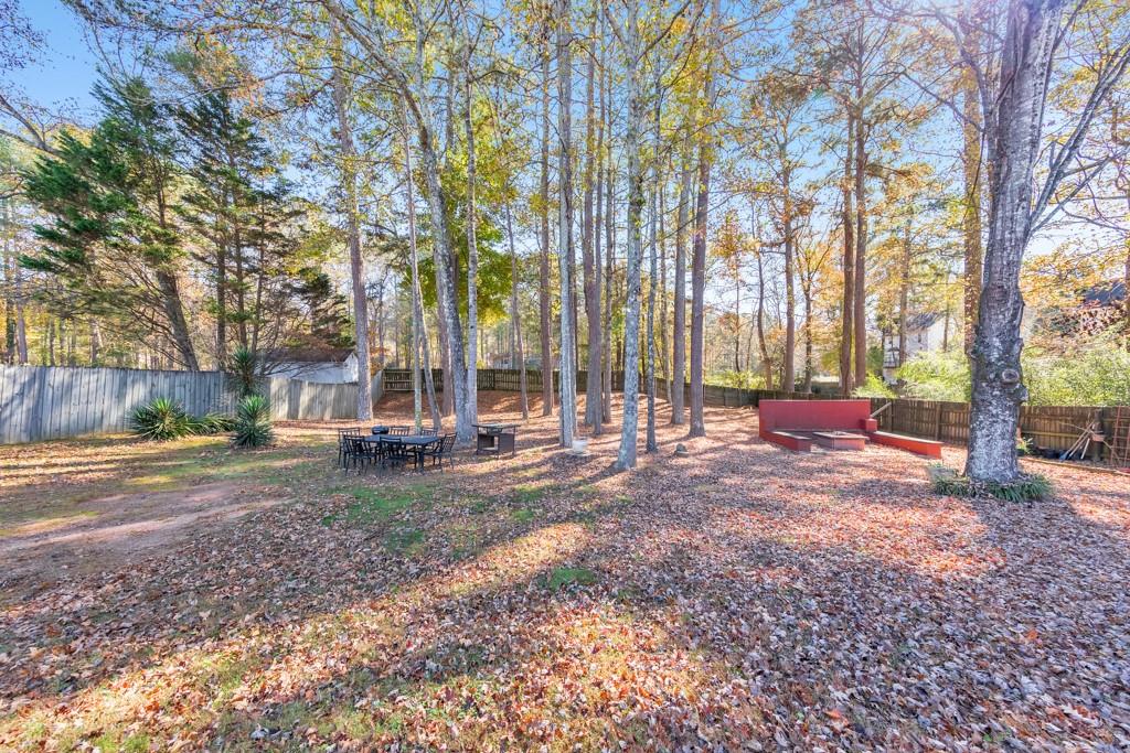 868 Ashley Crossing Lane