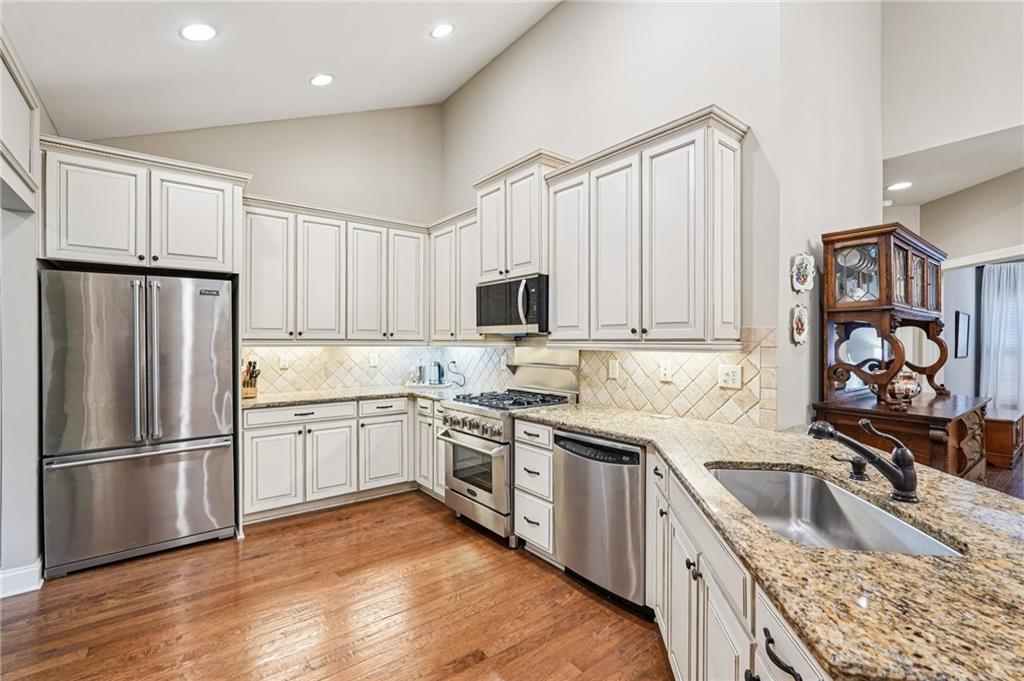 4334 Lanier Ridge Walk Unit 1403