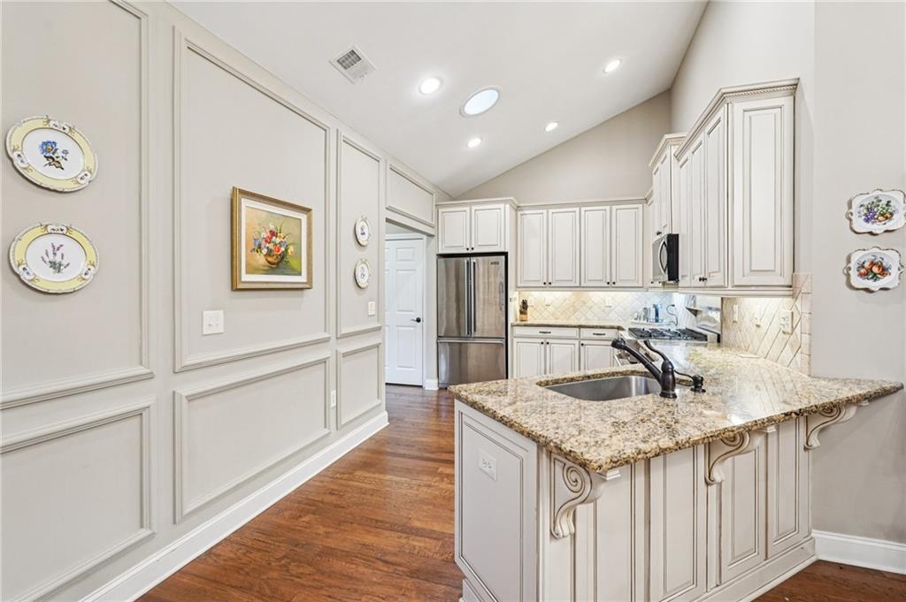 4334 Lanier Ridge Walk Unit 1403