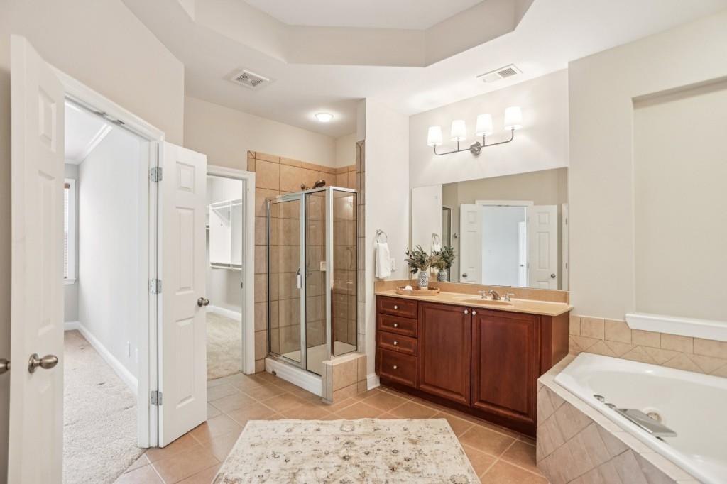 3048 Woodwalk Drive SE Unit 14