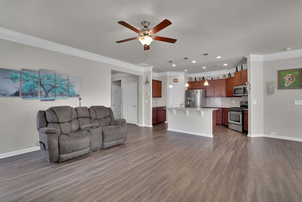 213 Prescott Circle