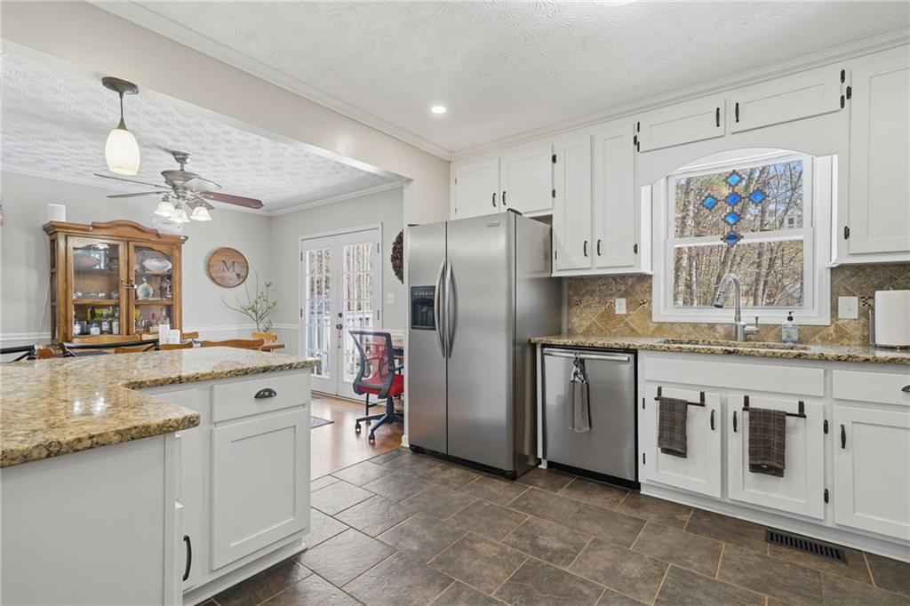 396 Walnut Drive