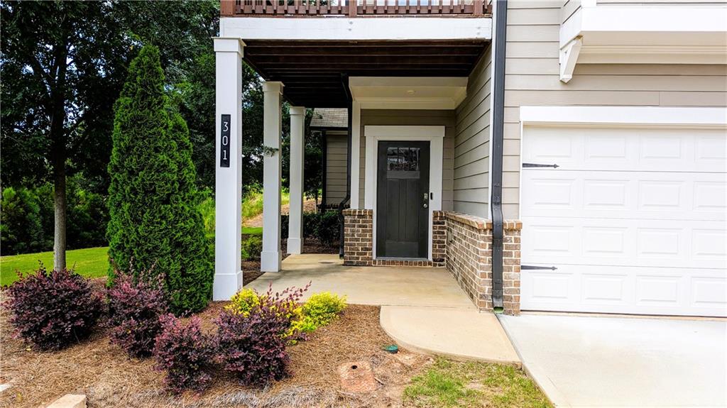 301 Hayden Circle