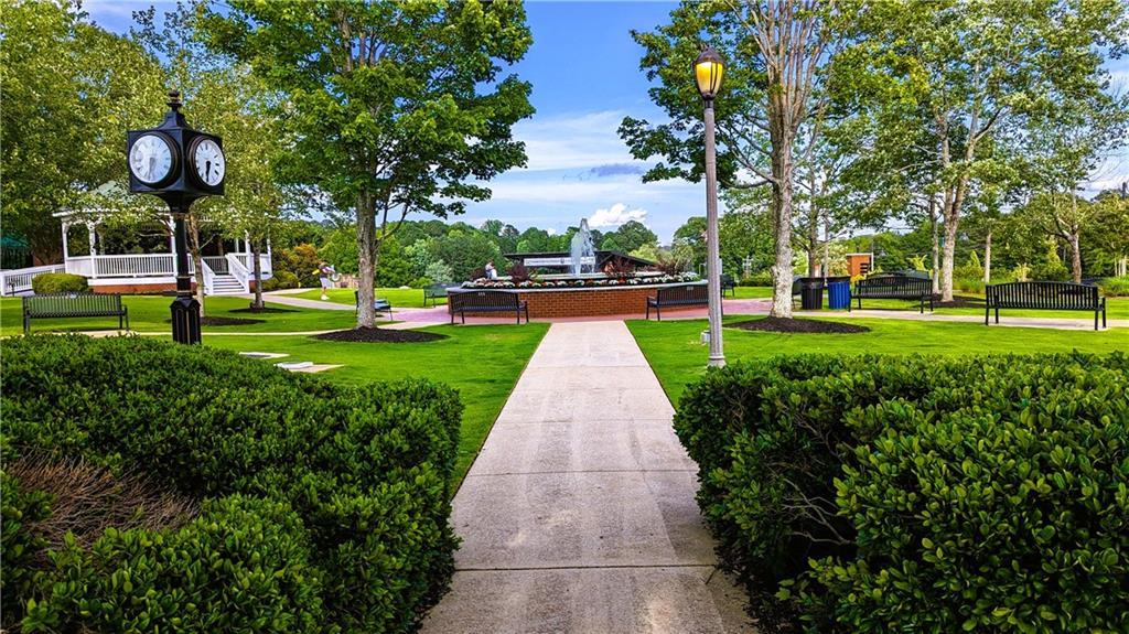 301 Hayden Circle