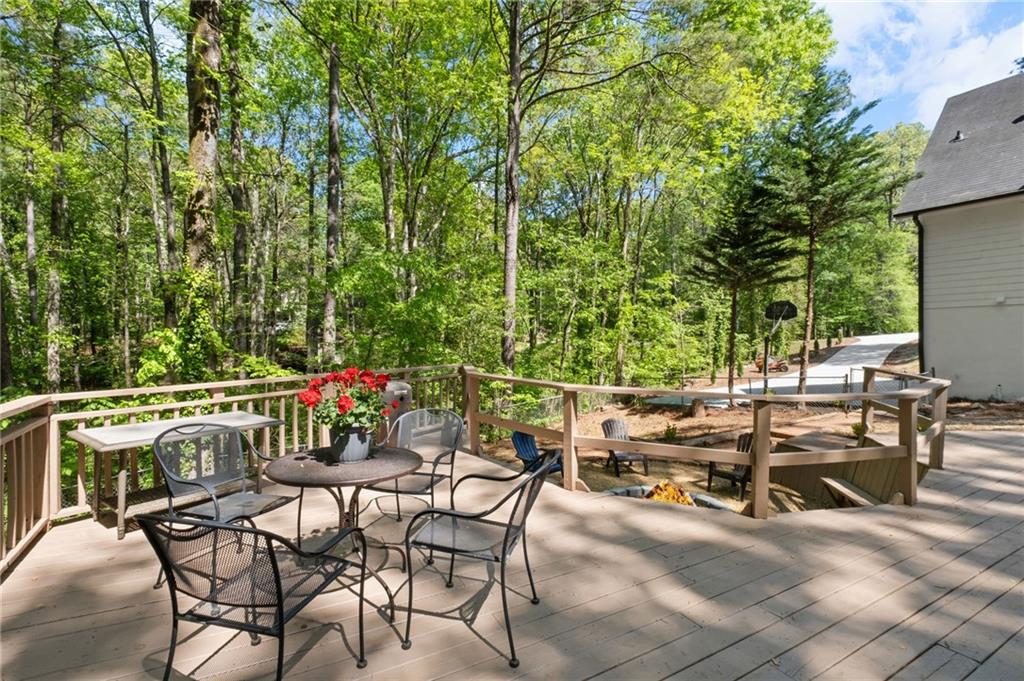 217 Holly Creek Way