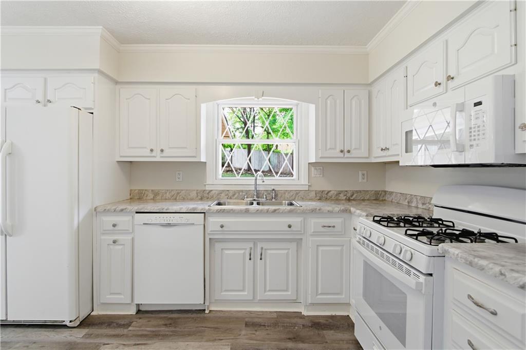 2795 Cottonwood Drive