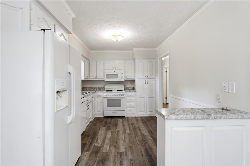 2795 Cottonwood Drive