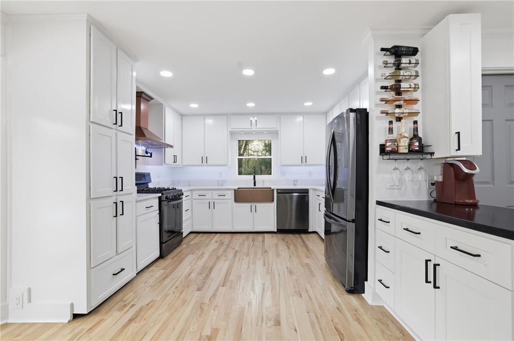 9785 La View Circle