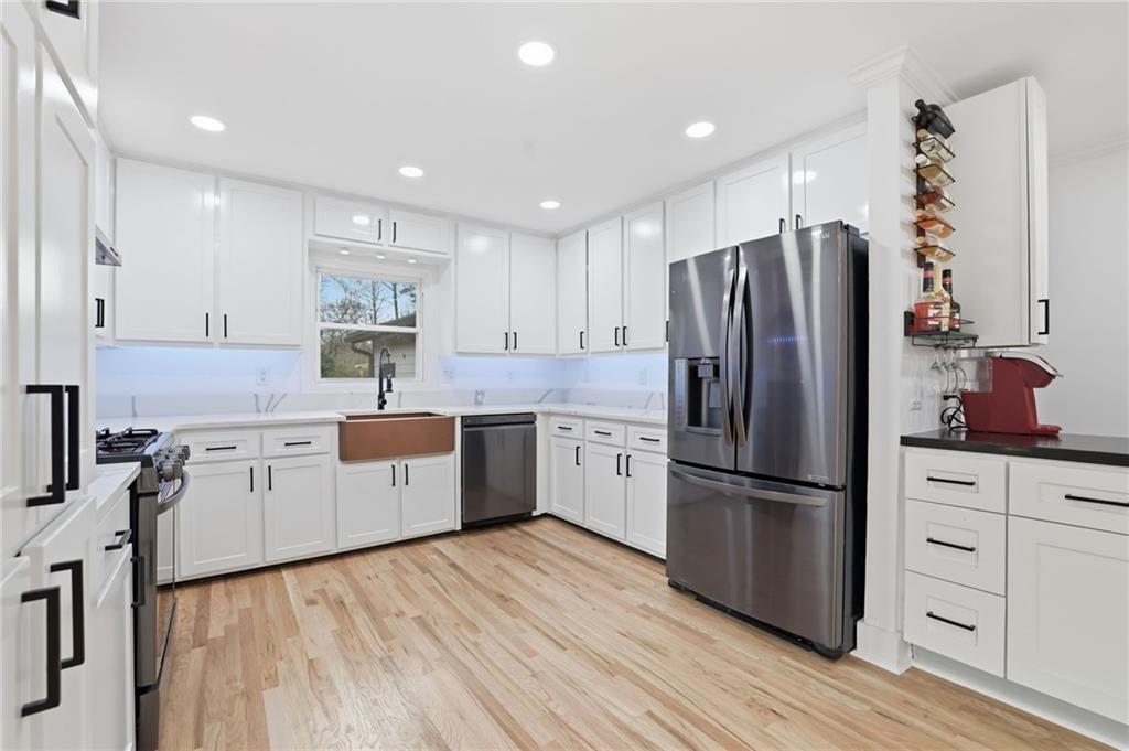 9785 La View Circle