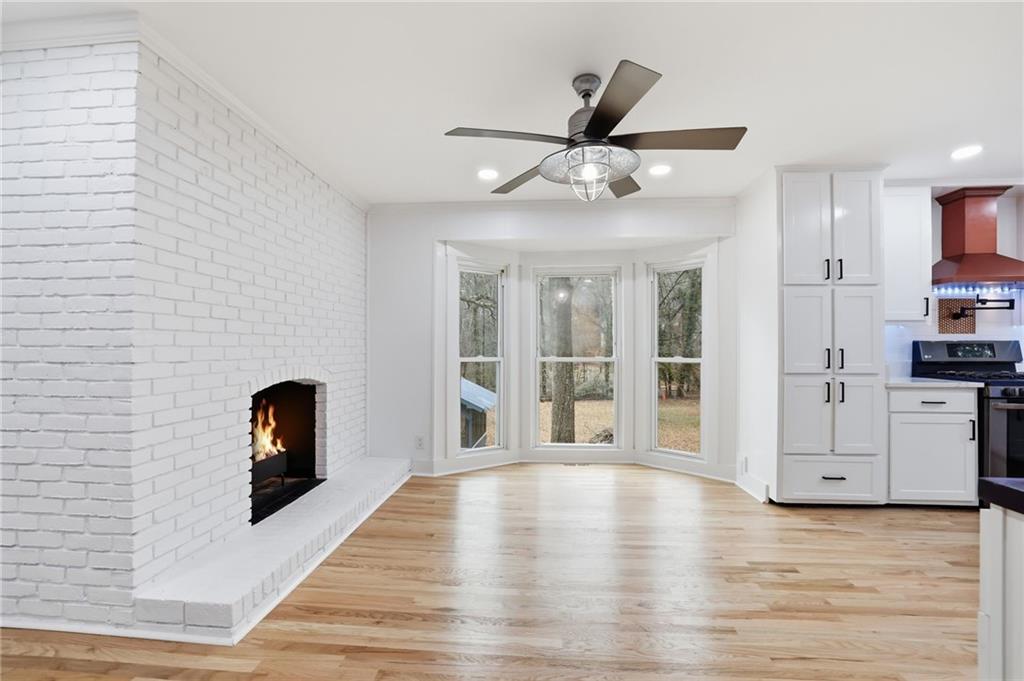 9785 La View Circle