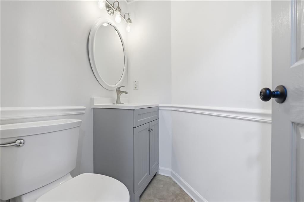 9785 La View Circle