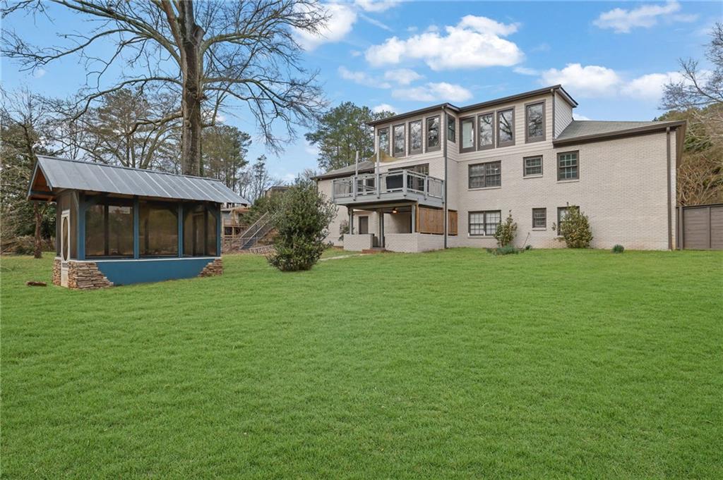 9785 La View Circle