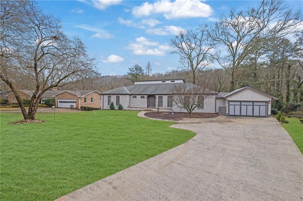 9785 La View Circle