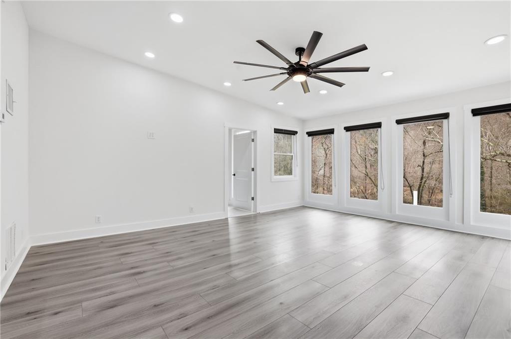 9785 La View Circle