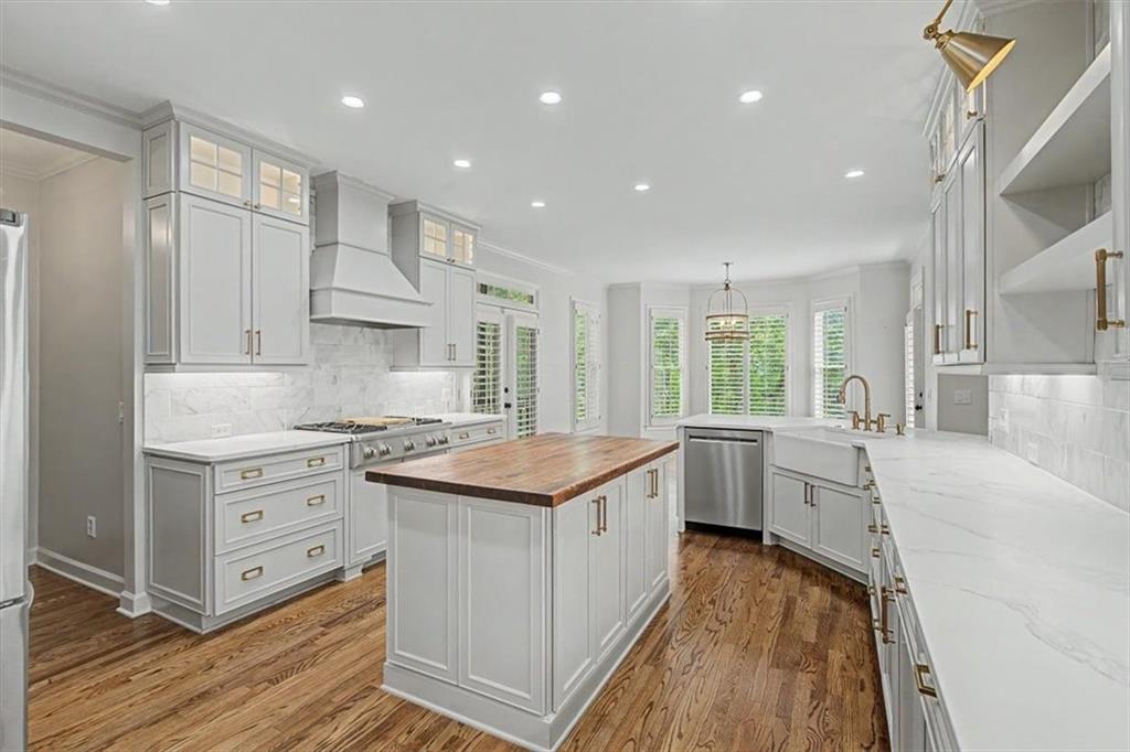 1185 Seale Drive