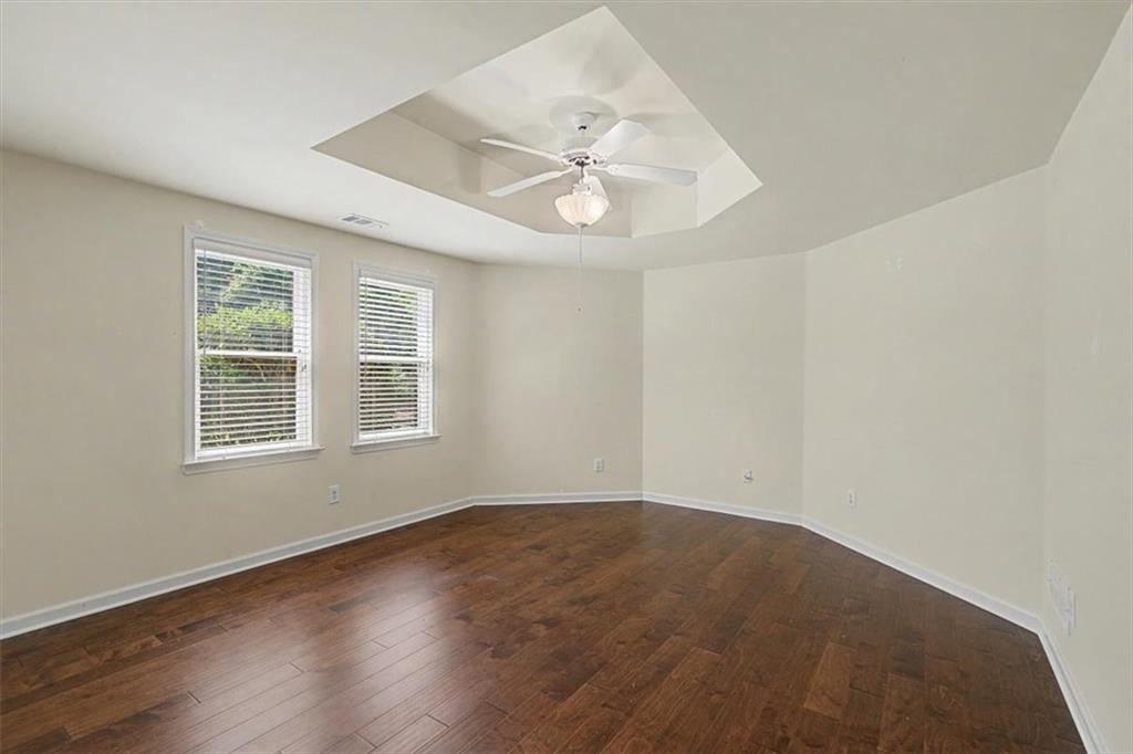 1185 Seale Drive