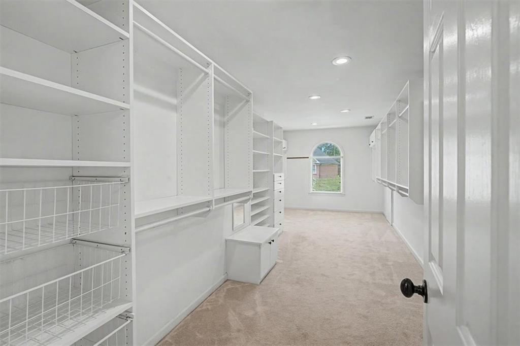 1185 Seale Drive