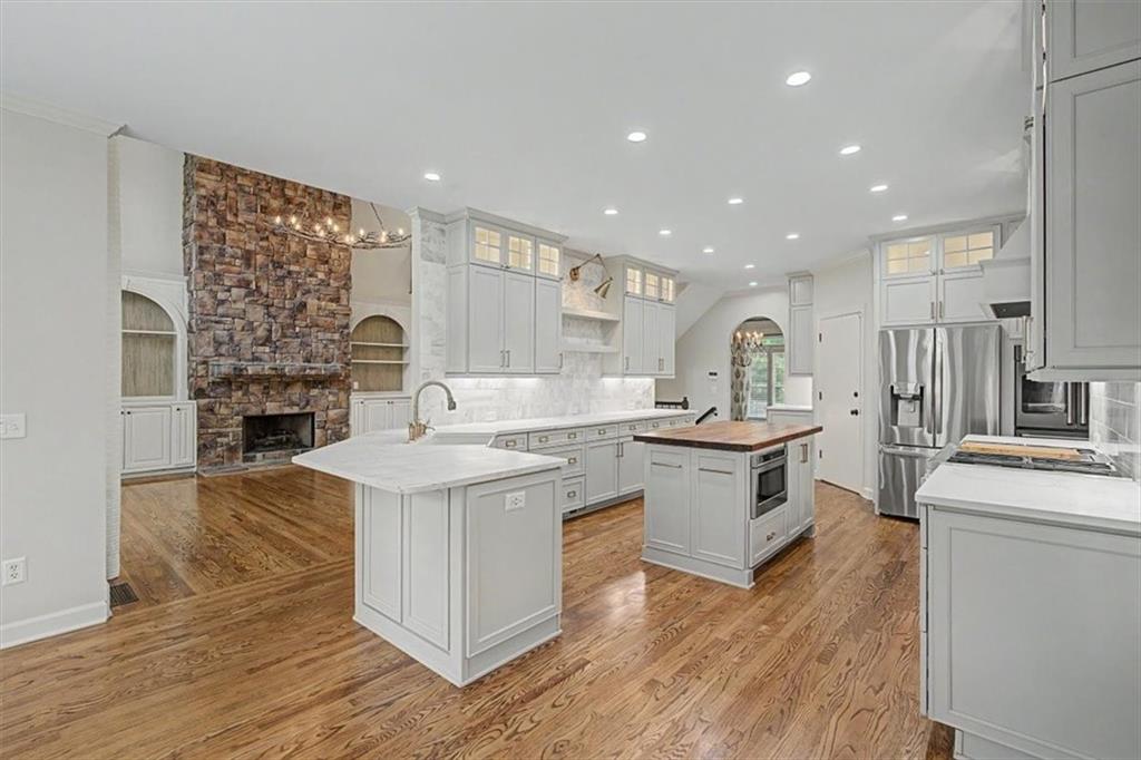 1185 Seale Drive