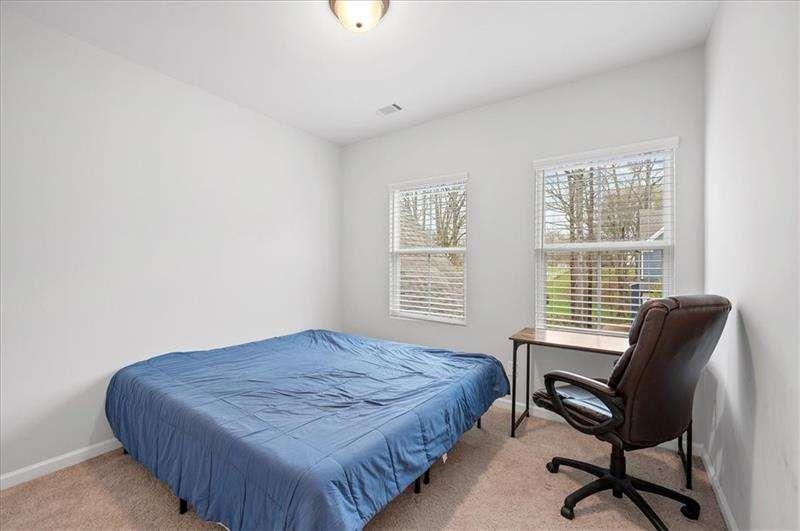 253 Birchwood Row
