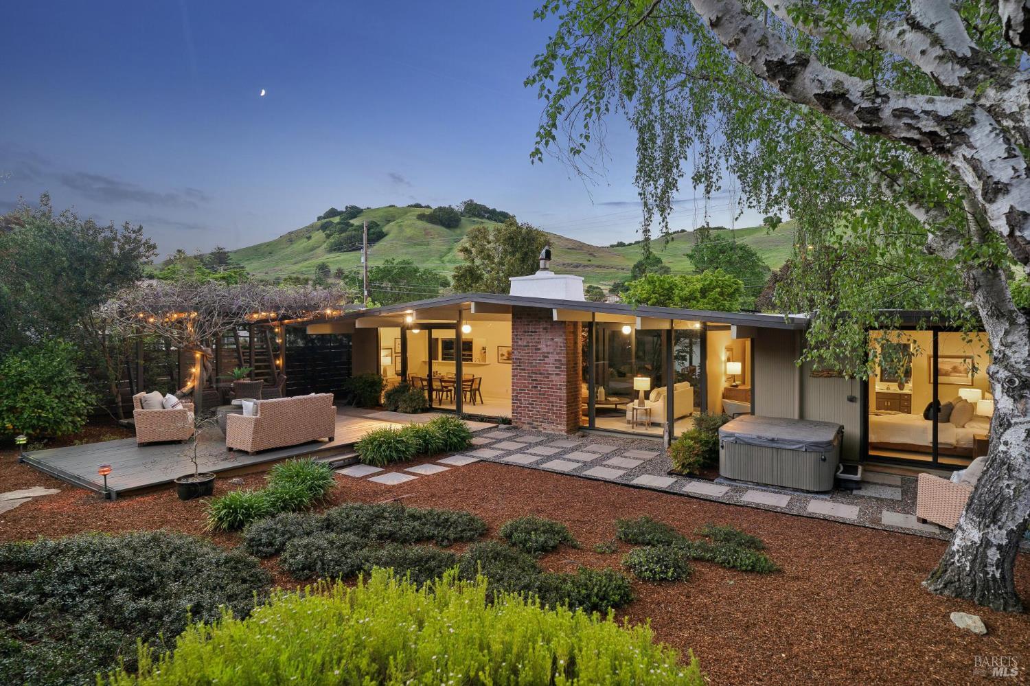 861 Del Ganado Road