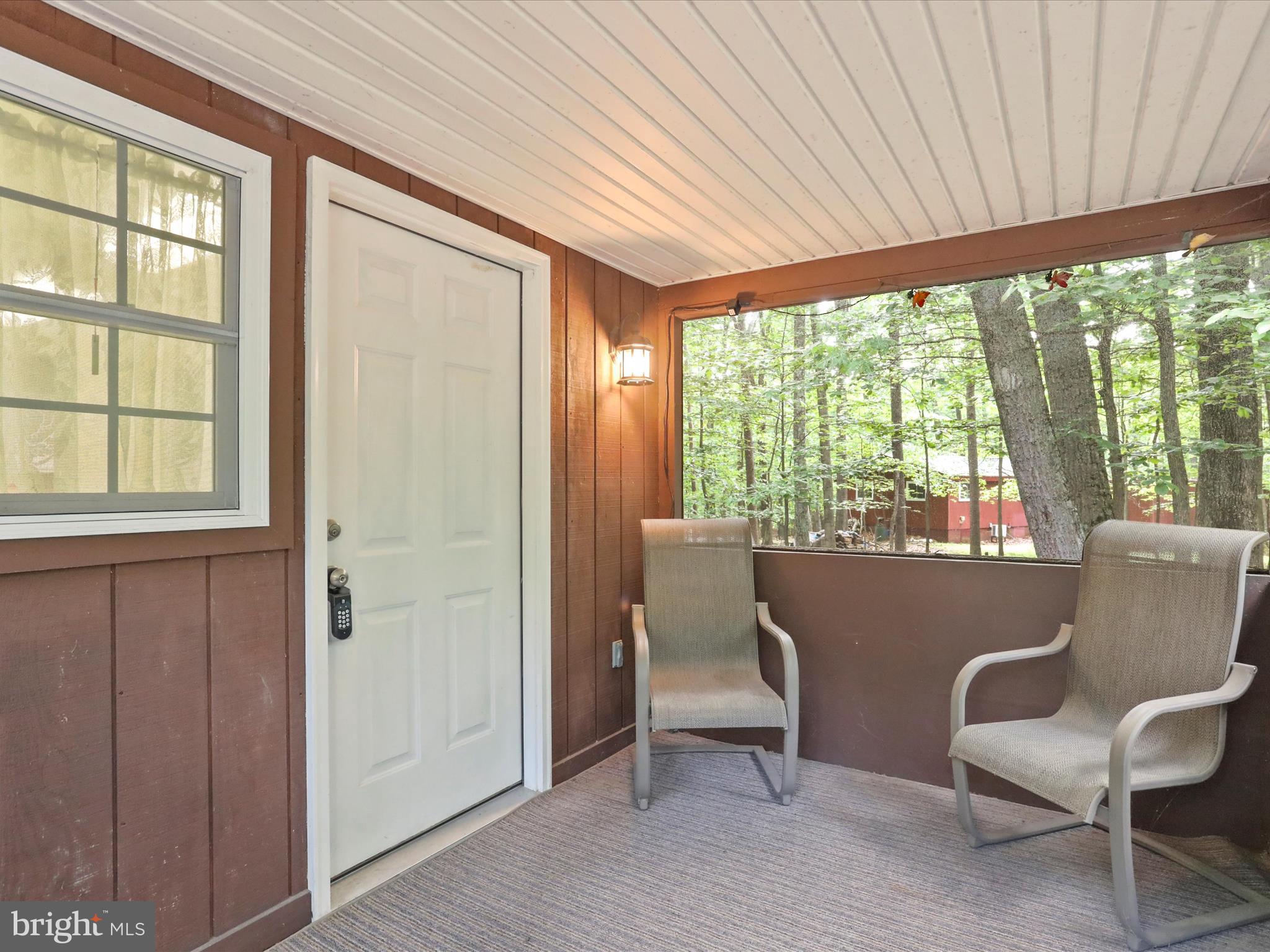 171 RUFFED GROUSE LANE