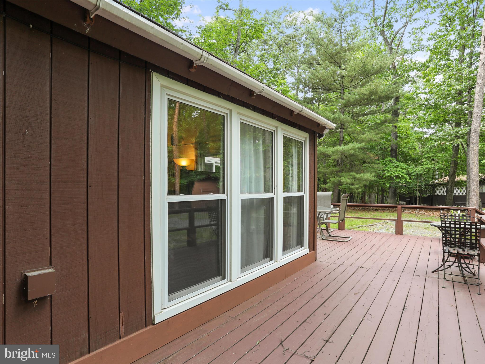 171 RUFFED GROUSE LANE