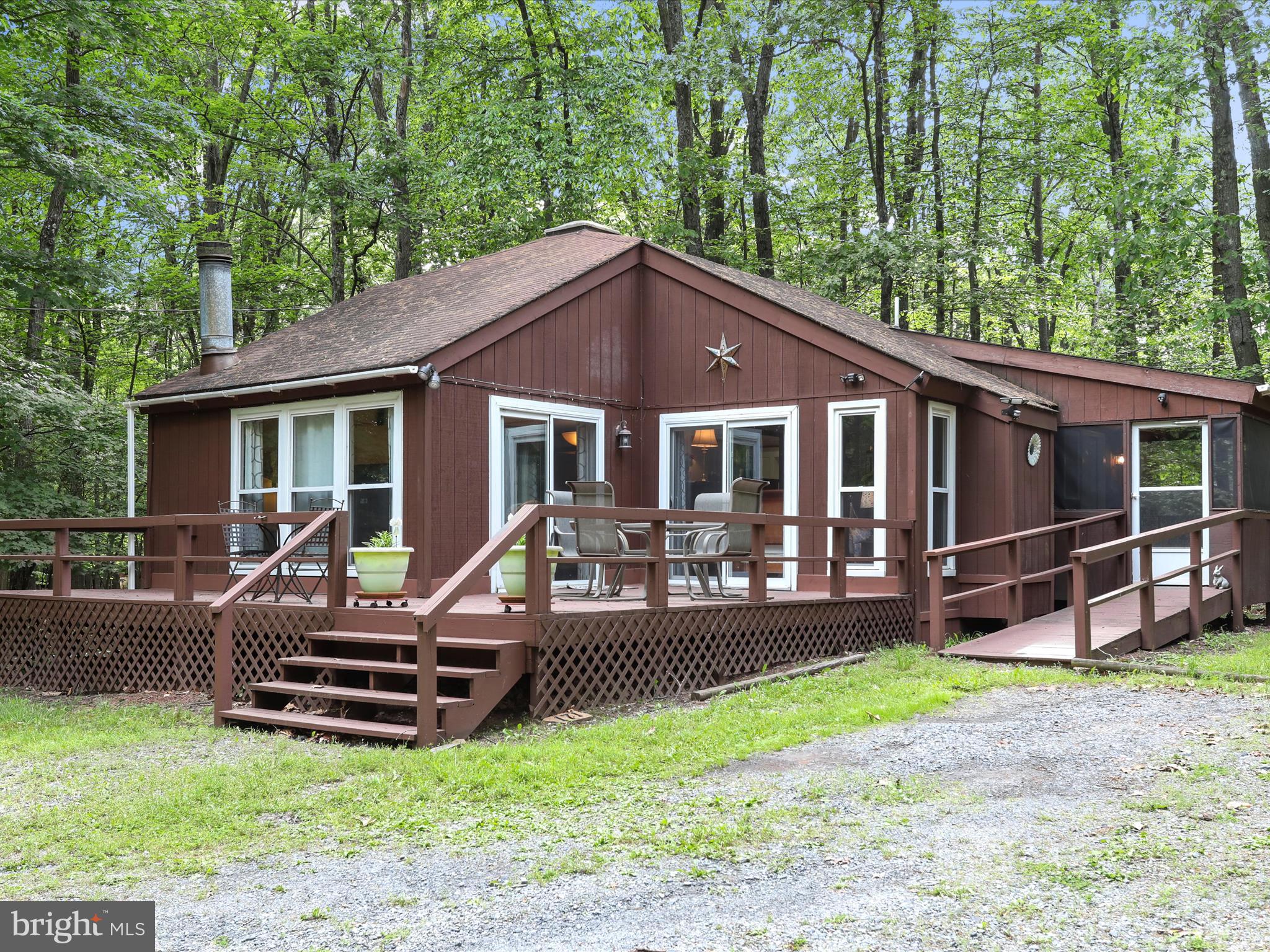 171 RUFFED GROUSE LANE