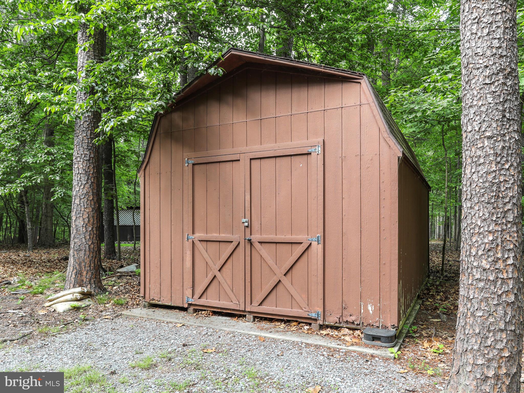 171 RUFFED GROUSE LANE
