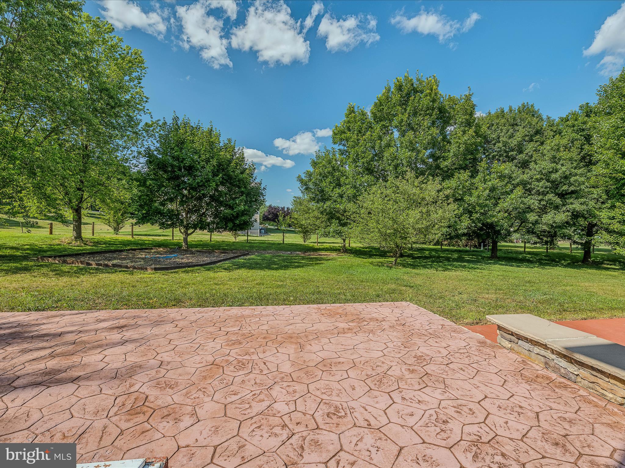 18 MCNEILL DRIVE