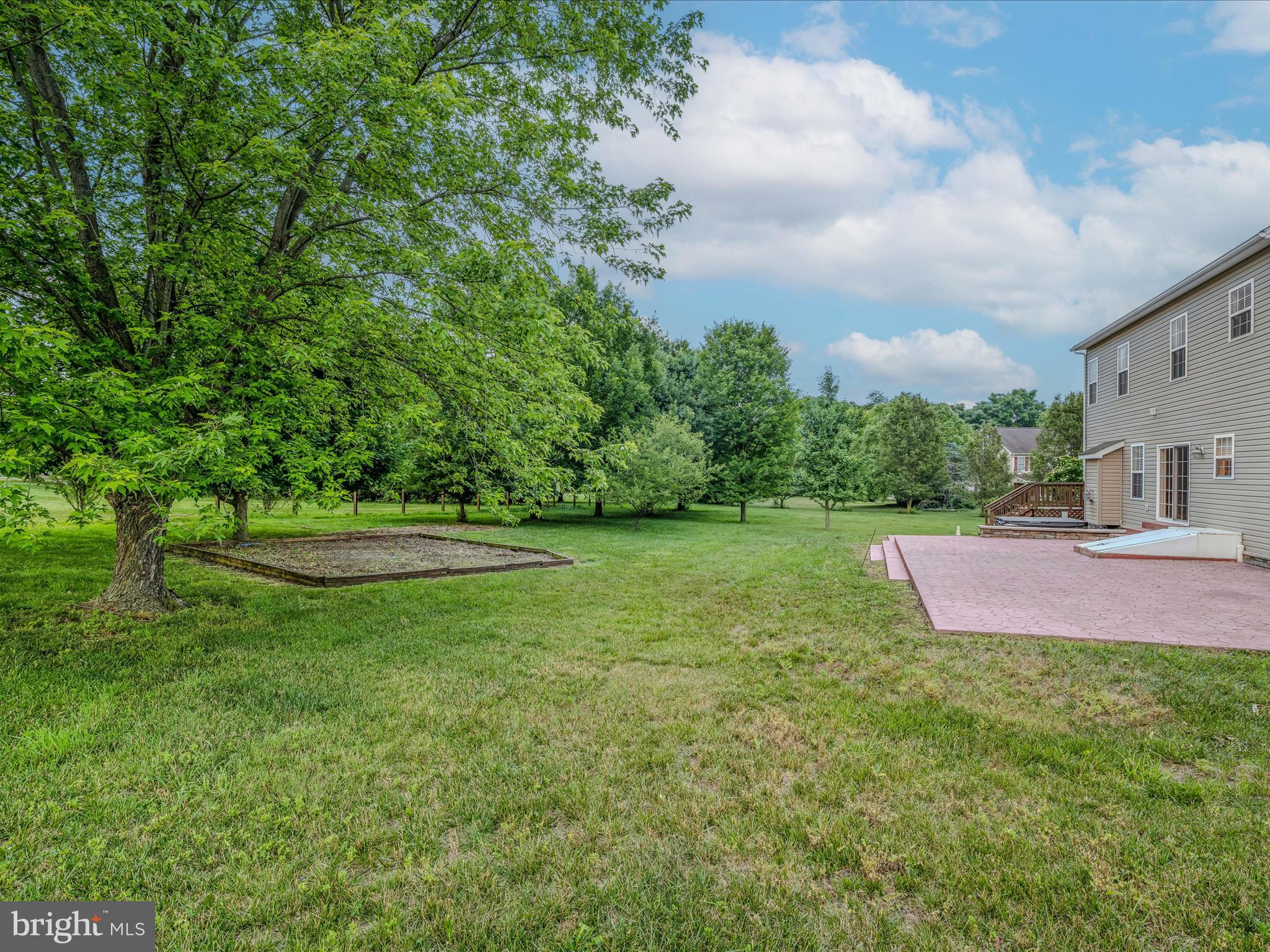 18 MCNEILL DRIVE