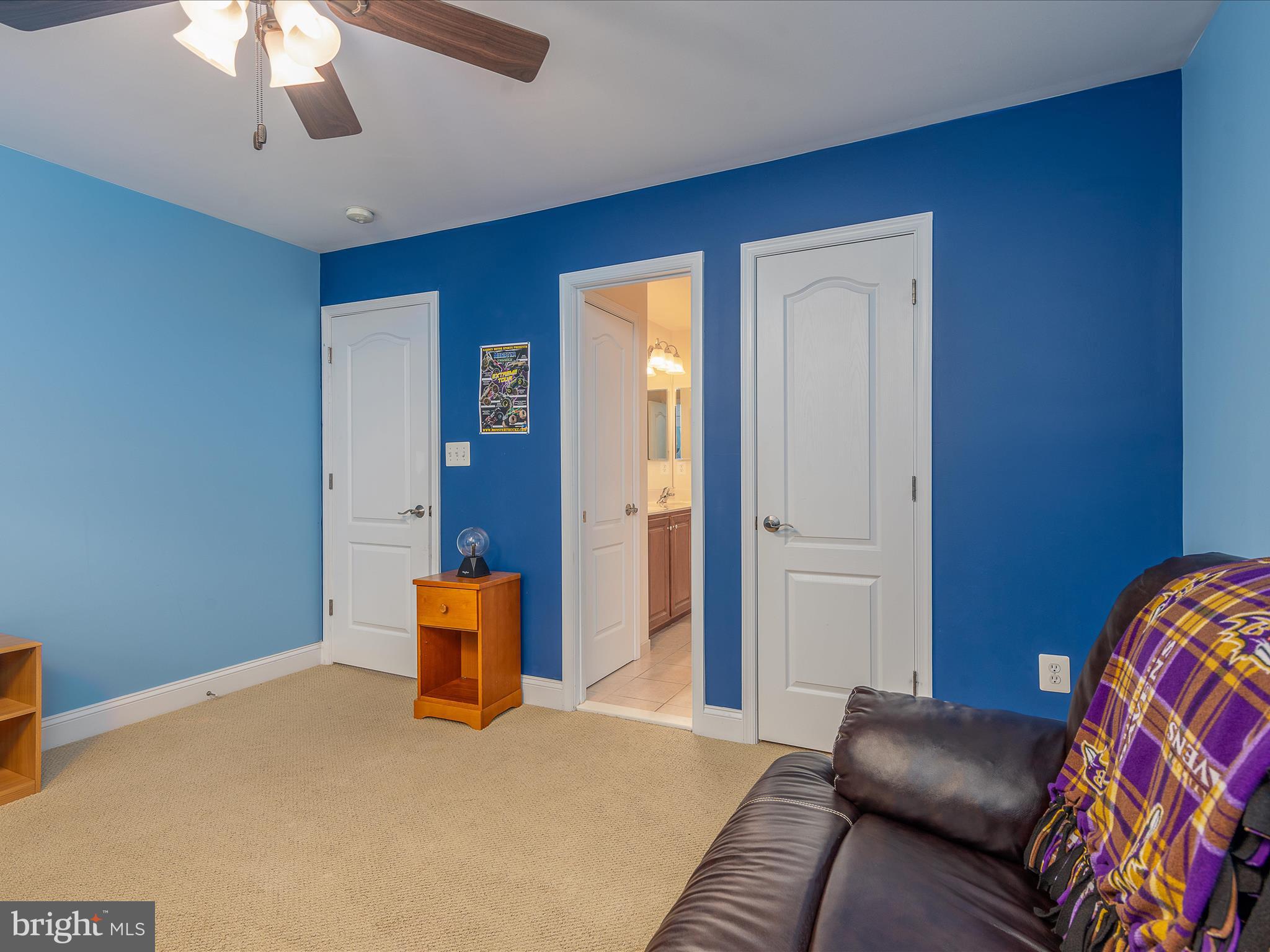 171 LACKAWANNA LANE