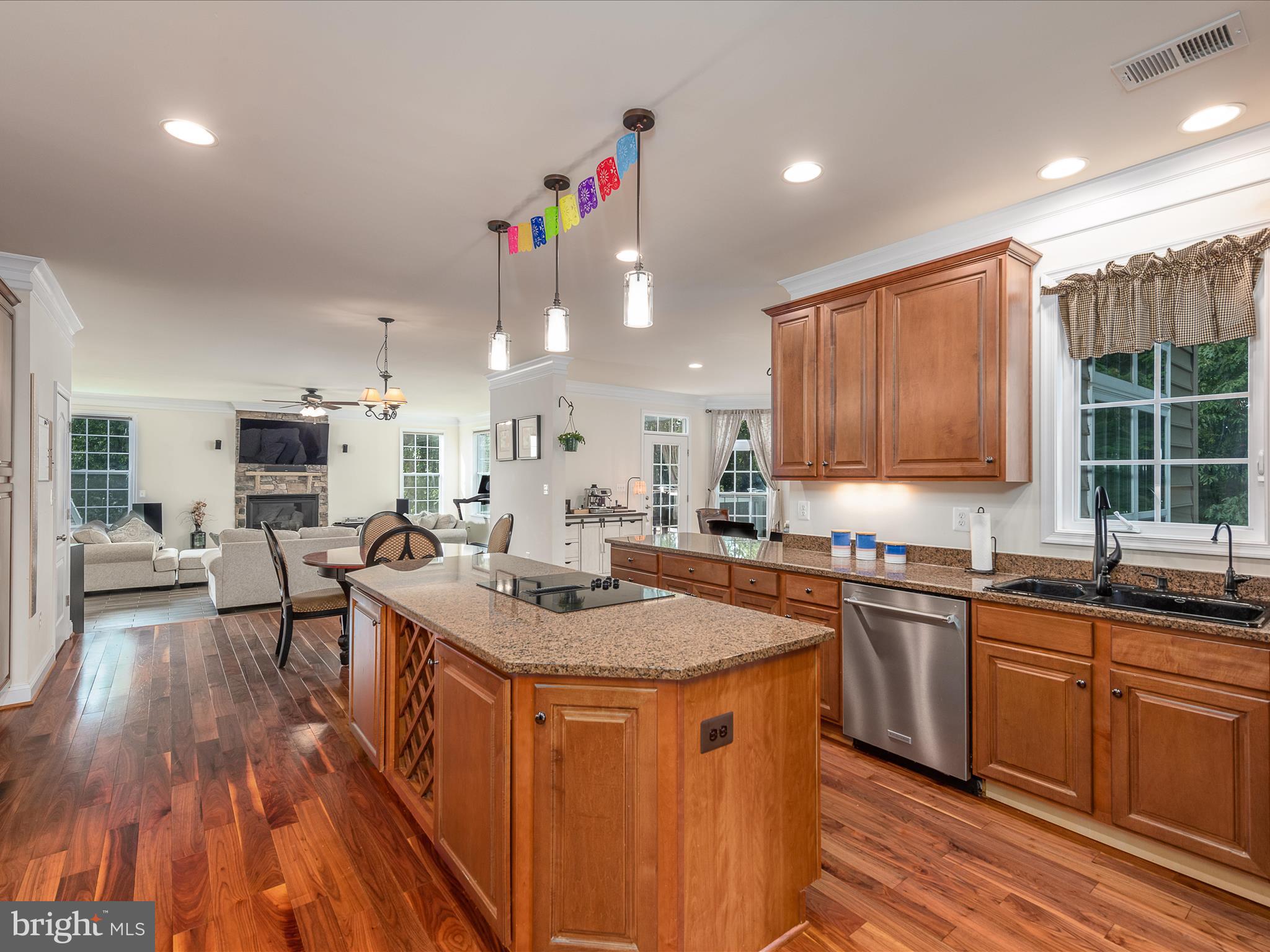 171 LACKAWANNA LANE