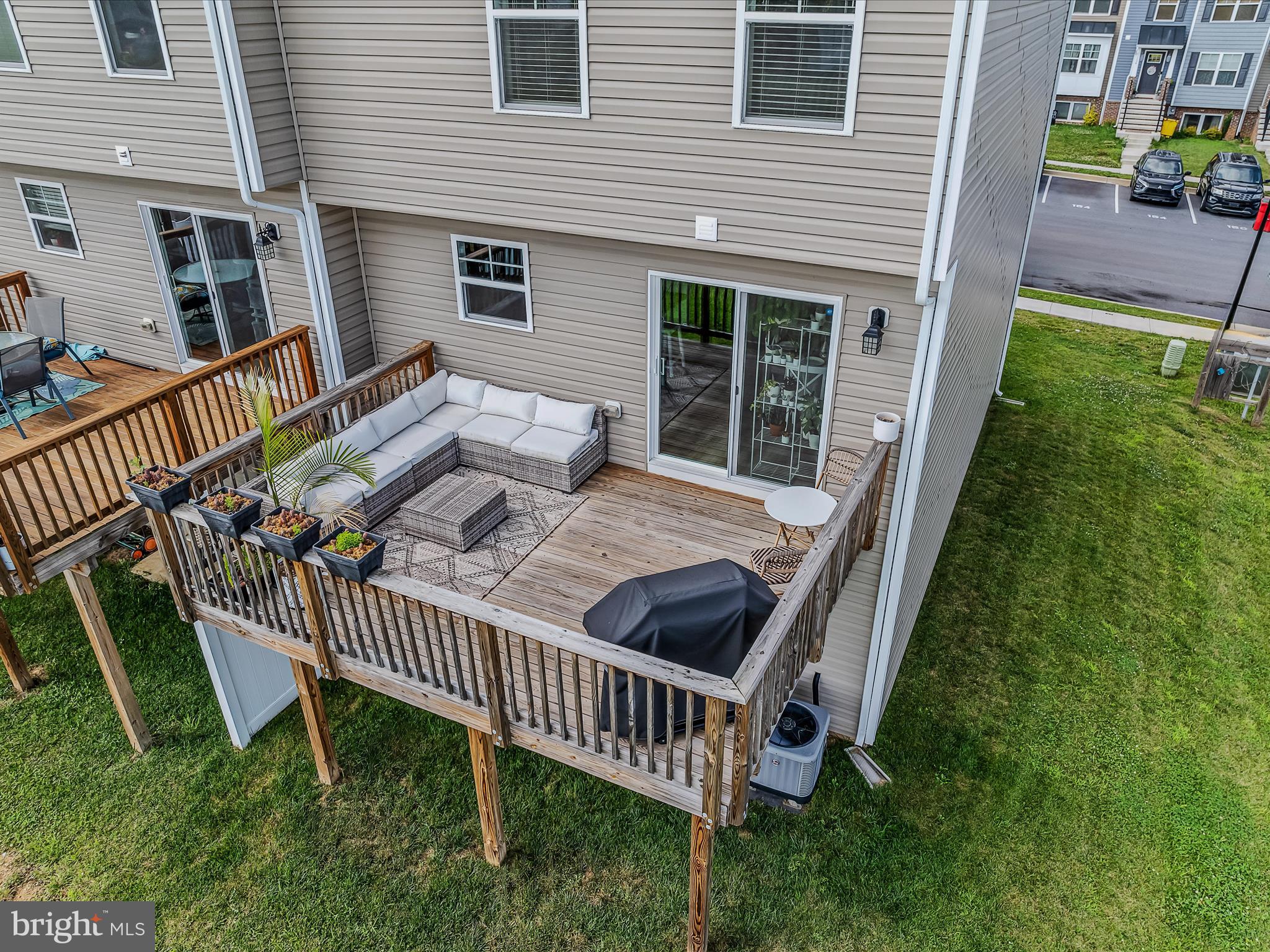 157 CARNES WAY