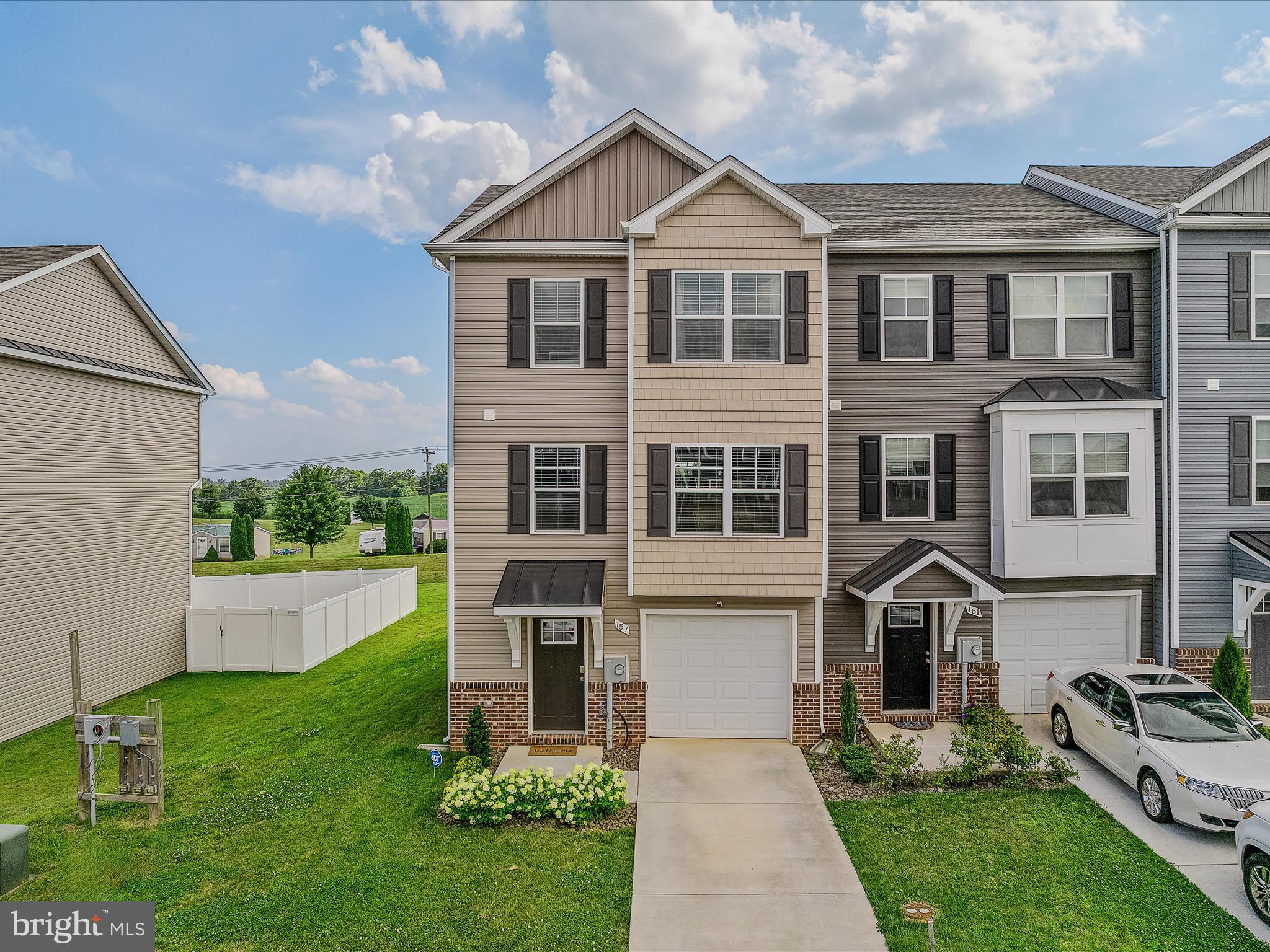 157 CARNES WAY