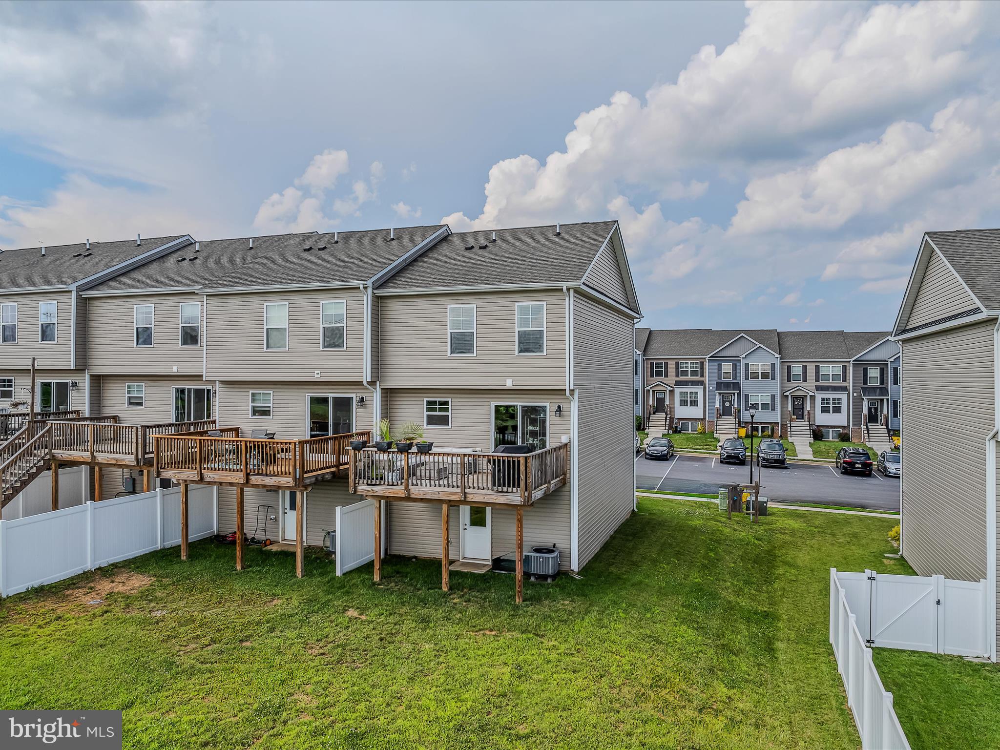 157 CARNES WAY