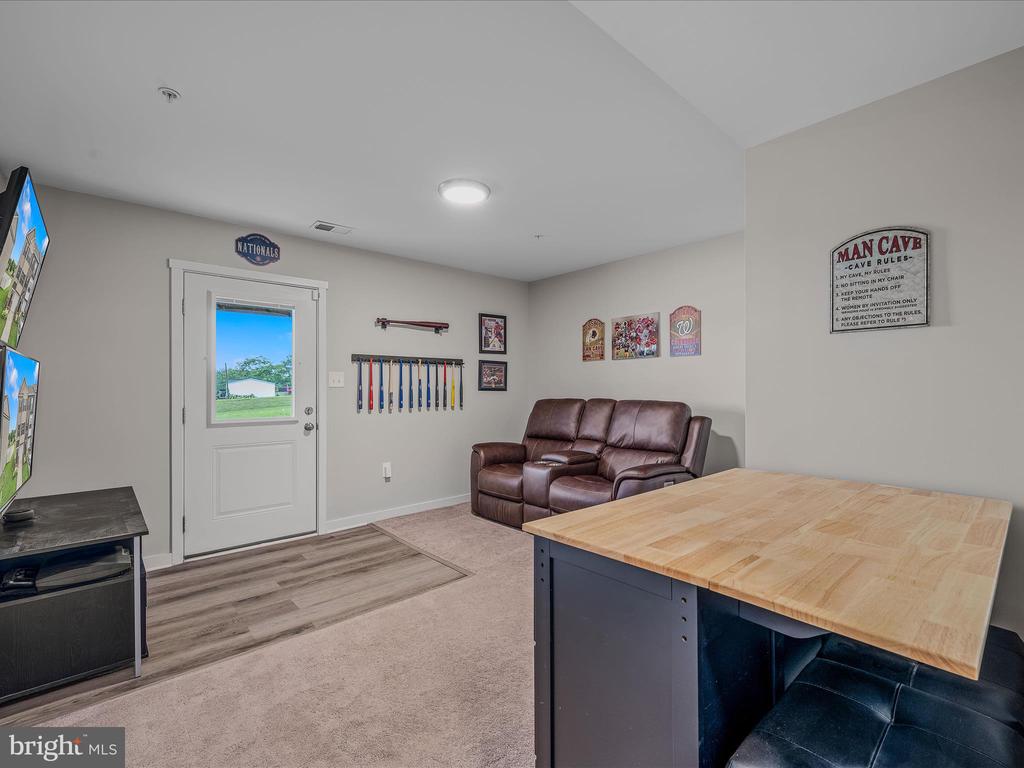 157 CARNES WAY