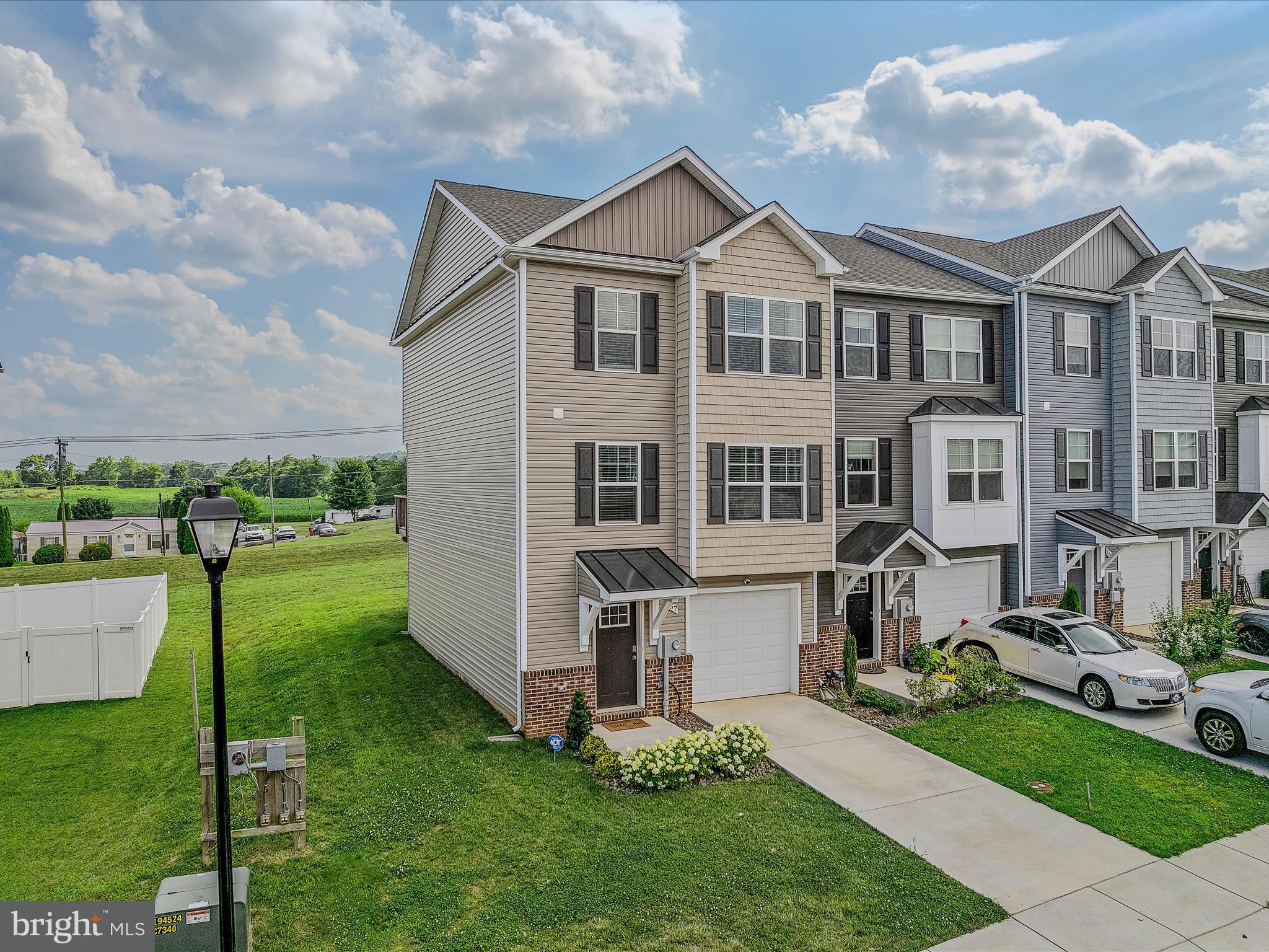 157 CARNES WAY