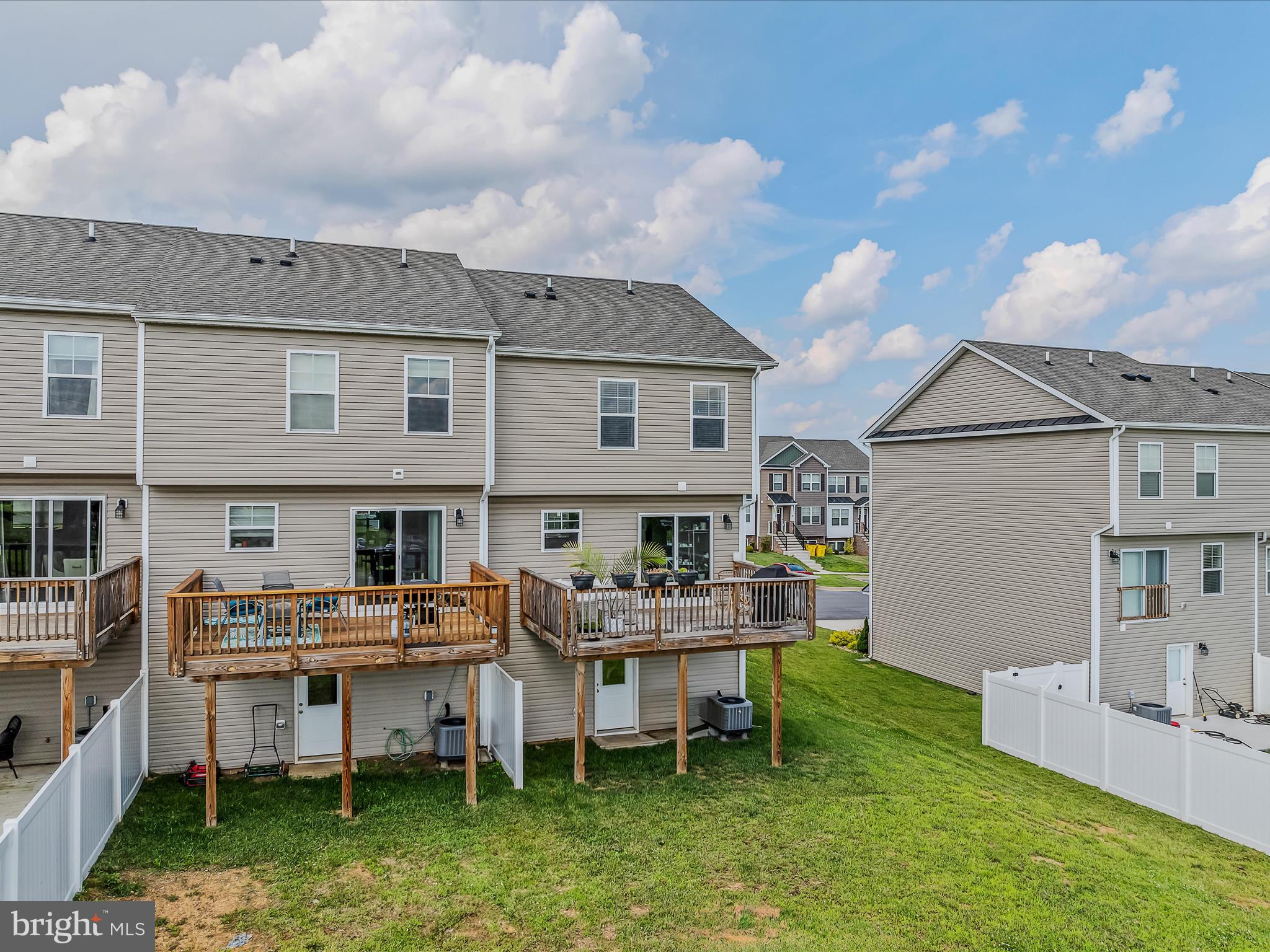 157 CARNES WAY