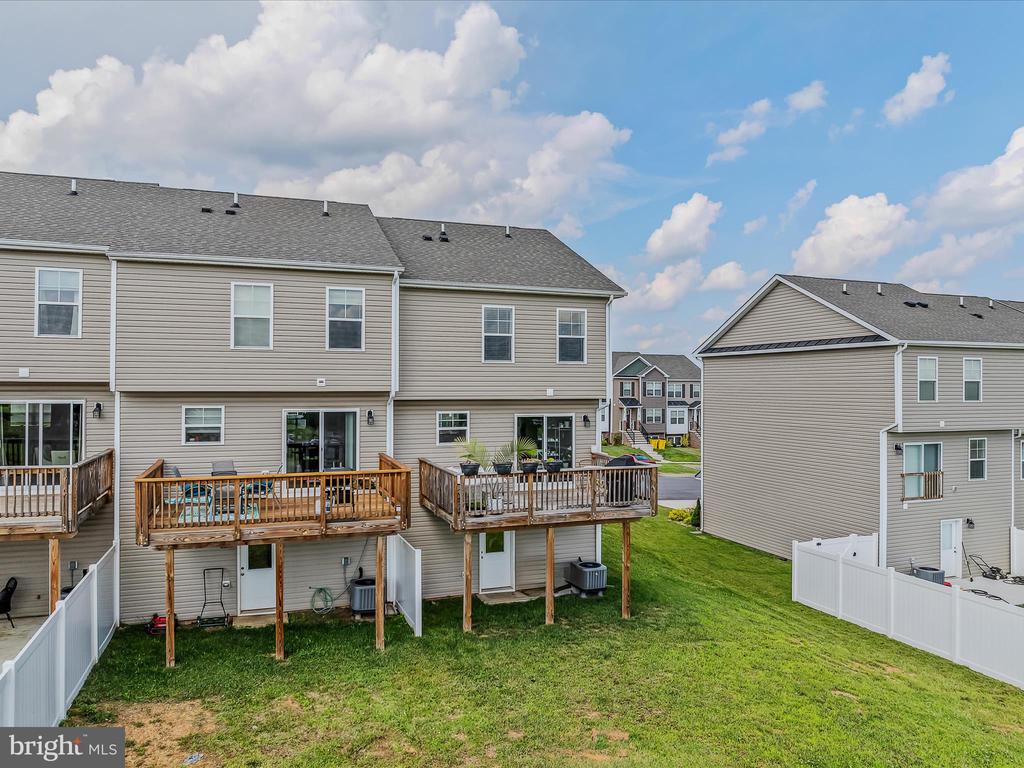 157 CARNES WAY