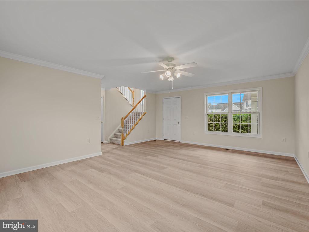 78 DIAMANTE DRIVE